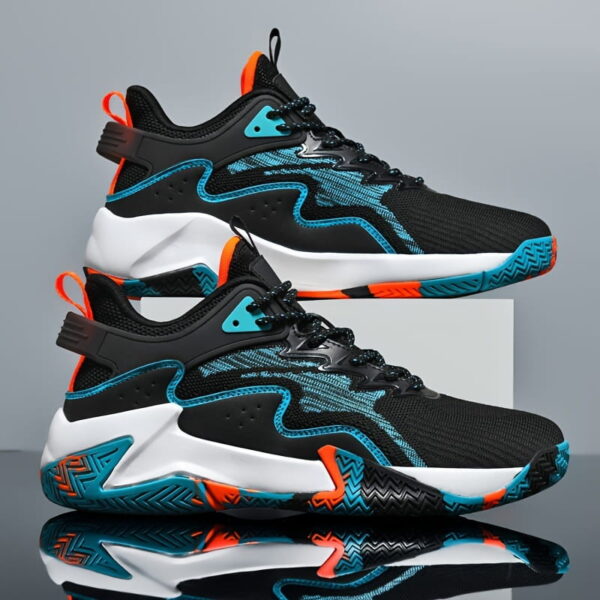 Sports Shoes