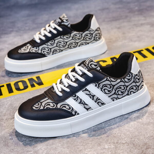 Sports Shoes