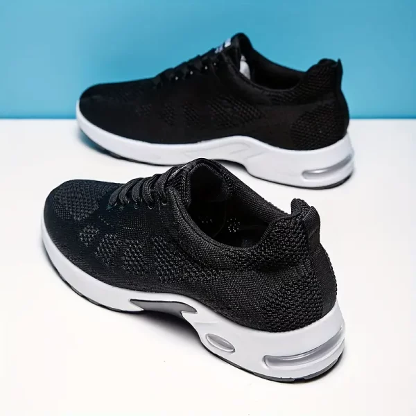 Sports Shoes