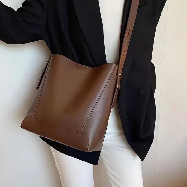 Leather bag