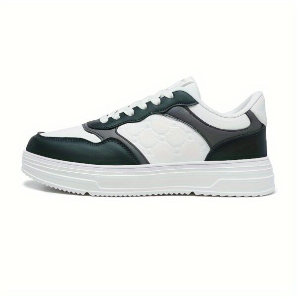 Sports Shoes
