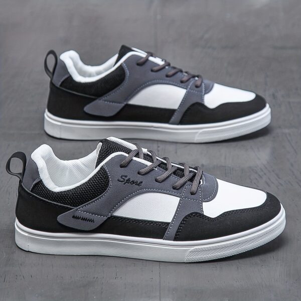 Sports Shoes