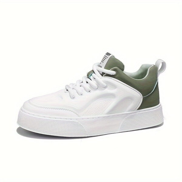 Sports Shoes