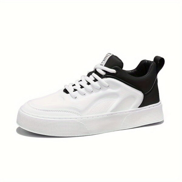 Sports Shoes